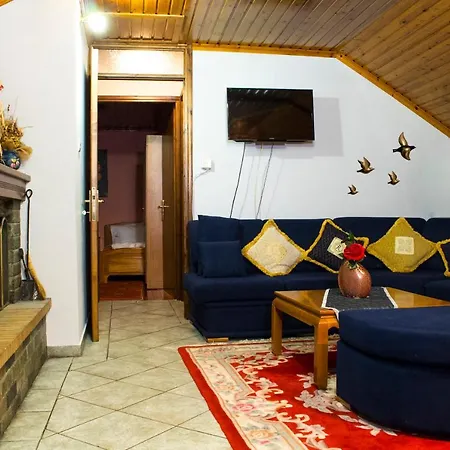 Apartment Elation Woodhouse Elati (Trikala)